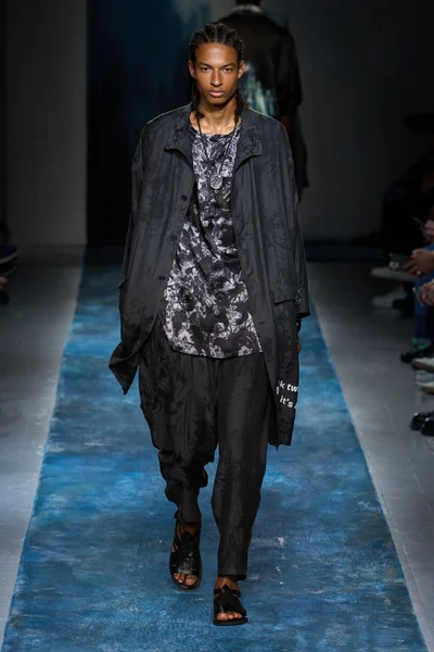 Look 31